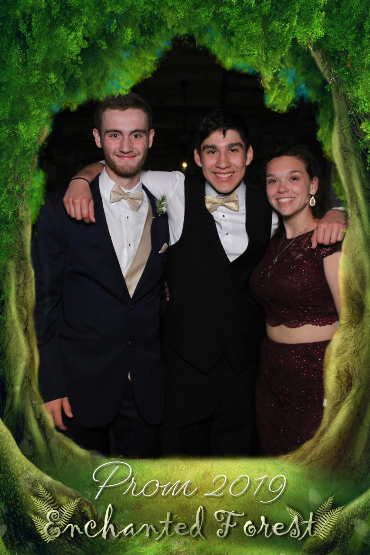 Rangeley Prom | View more photos from the event at gallery.mainemagicmirror.com/u/MaineMagicMirror/Rangeley-Prom